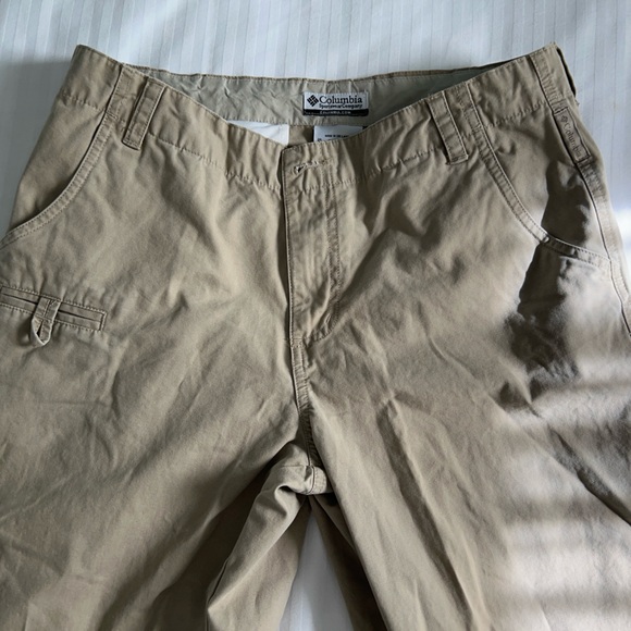 Columbia Full Length Khaki Pants - Picture 3 of 5